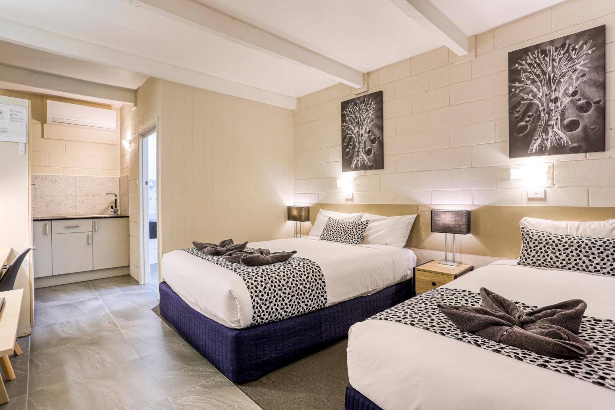 Castle Creek Motor Inn Euroa Dış mekan fotoğraf