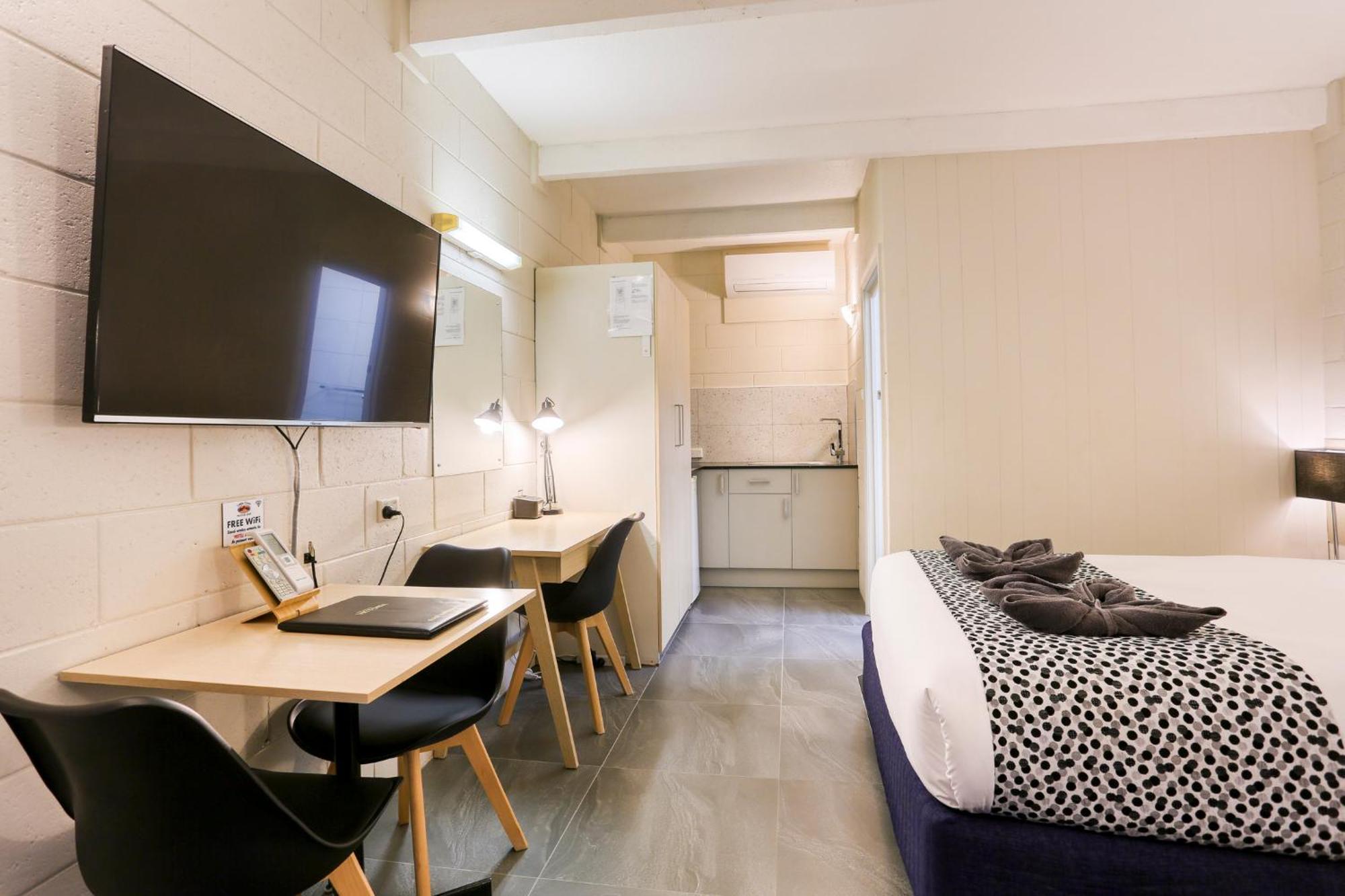 Castle Creek Motor Inn Euroa Dış mekan fotoğraf