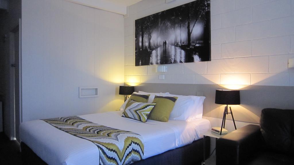 Castle Creek Motor Inn Euroa Dış mekan fotoğraf