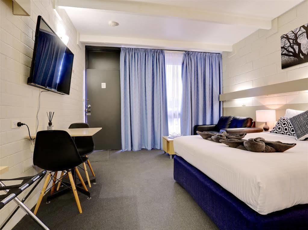 Castle Creek Motor Inn Euroa Dış mekan fotoğraf